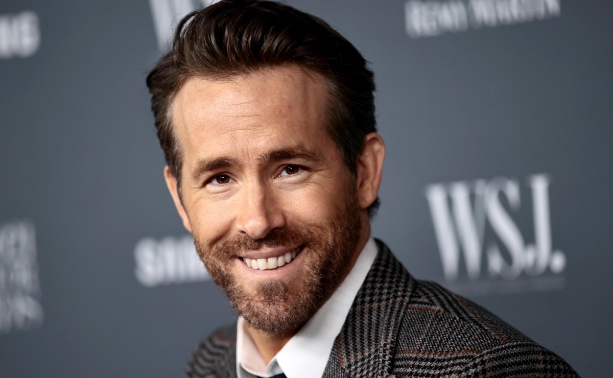 Ryan Reynolds wants to be the new James Bond - Market Research Telecast